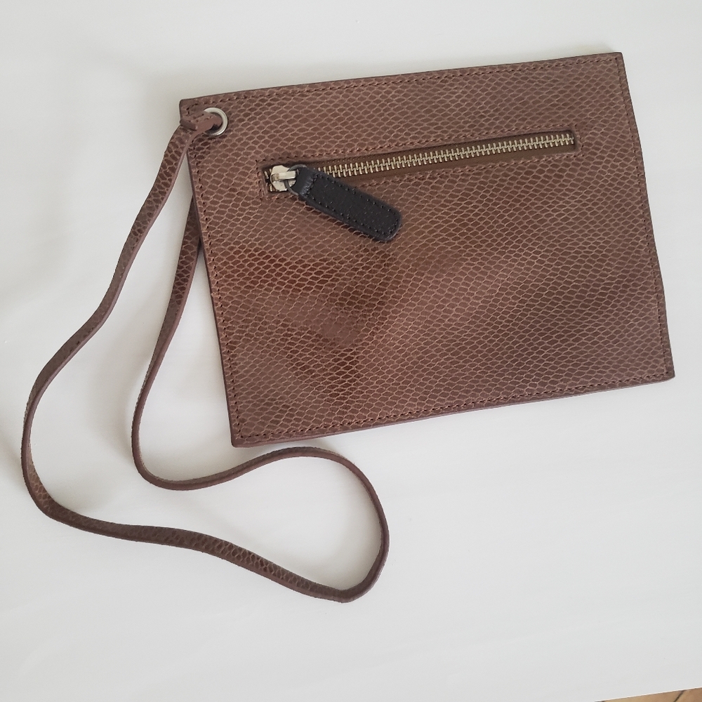 Brown Leather Snake Print Cluth/Wristlet O/S
